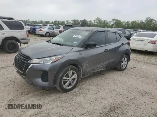 2021 Nissan Kicks S z VIN 3N1CP5BV2ML489947, wystawiony jako Copart lot #51349135 z przebiegiem 36 218 mil mil oraz Szkoda całkowita • Salvage title. Historia ofert i sprzedaży dostępna na DreamBid. Obrazek 1.