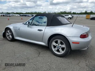 2000 BMW Z3 2.5 with VIN 4USCH9340YLF85274, listed as a Copart auction lot 56897255 with 137,807 mi miles and Salvage title. Bid and sale history available at DreamBid. Image 2.