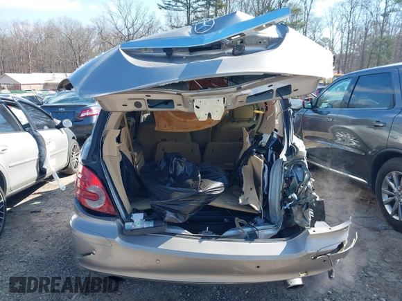 2006 Mercedes-Benz R 5.0L with VIN 4JGCB75E86A014165, listed as a IAAI auction lot 41620616 with 158,014 mi miles and . Bid and sale history available at DreamBid. Image 16.