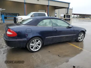 2009 Mercedes-Benz CLK 350 z VIN WDBTK56F69T103711, wystawiony jako Copart lot #49587035 z przebiegiem 48 244 mil mil oraz Szkoda całkowita • Salvage title. Historia ofert i sprzedaży dostępna na DreamBid. Obrazek 4.