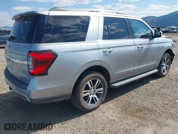 2024 Ford Expedition Limited z VIN 1FMJU2A82REA47518, wystawiony jako IAAI lot #42722089 z przebiegiem 50 101 mil mil oraz . Historia ofert i sprzedaży dostępna na DreamBid. Obrazek 4.