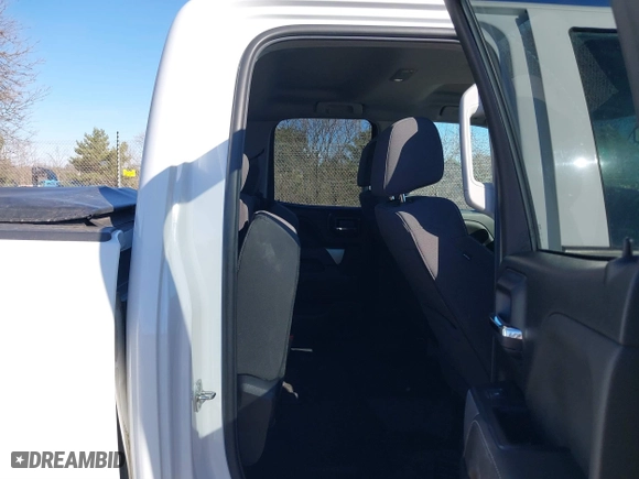 2017 Chevrolet Silverado 1500 LT with VIN 1GCVKREC9HZ371544, listed as a IAAI auction lot 41807725 with 94,580 mi miles. Bid and sale history available at carsss.com. Image 8.