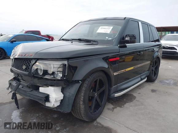 2013 Land Rover Range Rover Sport HSE with VIN SALSF2D45DA789013, listed as a IAAI auction lot 41561223 with 83,039 mi miles and . Bid and sale history available at DreamBid. Image 2.