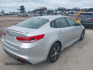 2018 Kia Optima LX with VIN 5XXGT4L35JG186427, listed as a IAAI auction lot 41988613 with 39,456 mi miles. Bid and sale history available at carsss.com. Image 4.