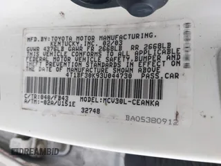 2003 Toyota Camry LE z VIN 4T1BF30K93U044730, wystawiony jako IAAI lot #42044599 z przebiegiem 120 401 mil mil oraz . Historia ofert i sprzedaży dostępna na DreamBid. Obrazek 9.