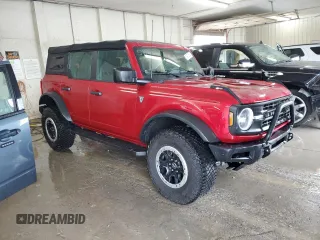 2021 Ford Bronco с VIN 1FMEE5DP8MLA72186, выставлен на аукционе Copart как лот 54100605 с пробегом 60 653 миль миль и Списание • Salvage title. История ставок и продаж доступна на DreamBid. Изображение 4.