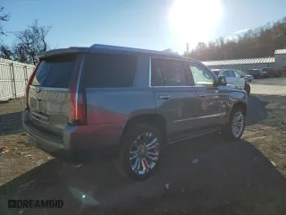 2020 Cadillac Escalade Premium Luxury with VIN 1GYS4CKJ2LR263492, listed as a Copart auction lot 80072974 with 42,178 mi miles and Salvage Title. Bid and sale history available at carsss.com. Image 3.