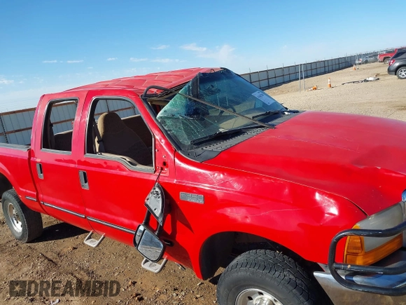 1999 Ford Super Duty F-250 XL with VIN 1FTNW21F7XEA71082, listed as a IAAI auction lot 41665200 with 210,841 mi miles. Bid and sale history available at carsss.com. Image 6.
