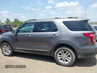 2013 Ford Explorer XLT z VIN 1FM5K7D88DGA98258, wystawiony jako IAAI lot #42334581 z przebiegiem 226 682 mil mil oraz . Historia ofert i sprzedaży dostępna na DreamBid. Obrazek 14.