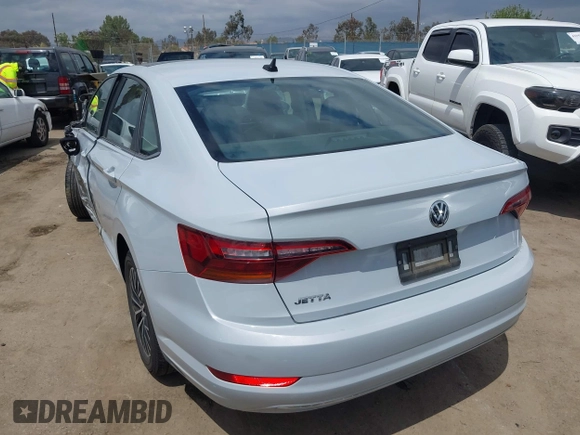 2019 Volkswagen Jetta SEL с VIN 3VWE57BUXKM063071, выставлен на аукционе IAAI как лот 42058223 с пробегом 96 597 миль миль и . История ставок и продаж доступна на DreamBid. Изображение 3.