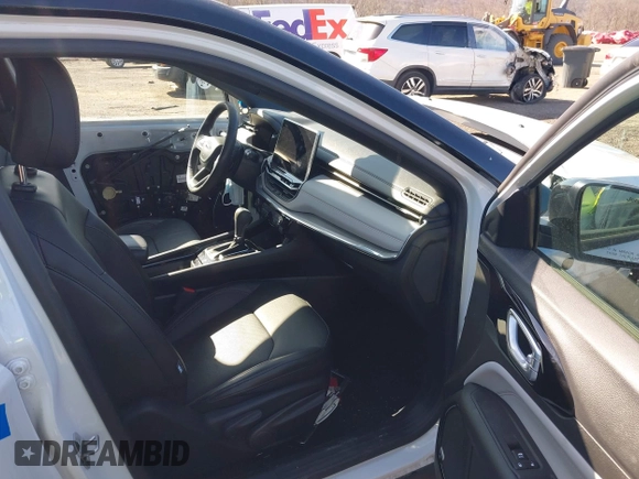 2023 Jeep Compass Limited with VIN 3C4NJDCN8PT534989, listed as a IAAI auction lot 42061842 with 19,031 mi miles and . Bid and sale history available at DreamBid. Image 5.