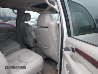 2005 Cadillac Escalade with VIN 1GYEK63NX5R121562, listed as a IAAI auction lot 41923728 with 242,610 mi miles and . Bid and sale history available at DreamBid. Image 8.