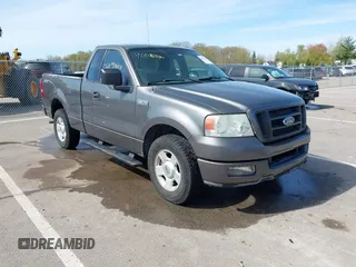 2004 Ford F-150 XL z VIN 1FTRF12W24NC11903, wystawiony jako IAAI lot #42092090 z przebiegiem 236 732 mil mil oraz . Historia ofert i sprzedaży dostępna na DreamBid. Obrazek 1.