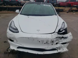 2019 Tesla Model 3 Mid Range with VIN 5YJ3E1EA8KF485000, listed as a Copart auction lot 42934895 with 70,850 mi miles and Salvage Title. Bid and sale history available at DreamBid. Image 5.