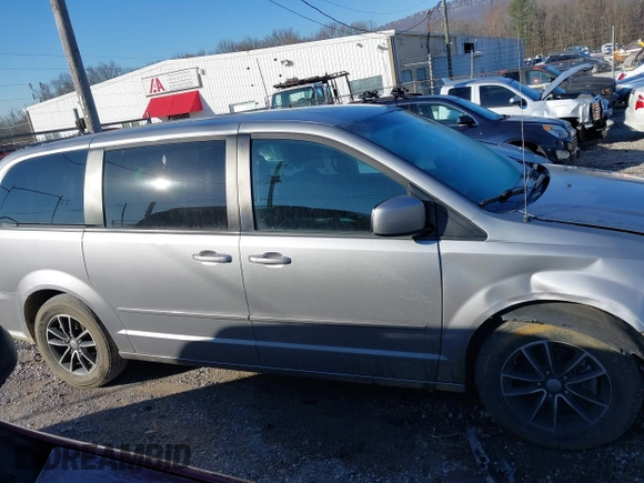 2016 Dodge Grand Caravan SE with VIN 2C4RDGBGXGR217926, listed as a IAAI auction lot 41631102 with 89,027 mi miles and . Bid and sale history available at DreamBid. Image 13.
