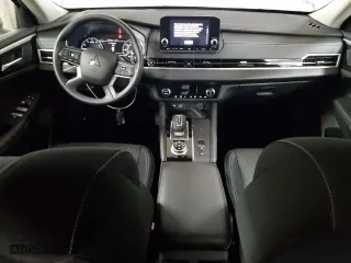 2024 Mitsubishi Outlander ES with VIN JA4J4UA89RZ080194, listed as a Copart auction lot 88147275 with 4,000 mi miles and Salvage Title. Bid and sale history available at carsss.com. Image 8.