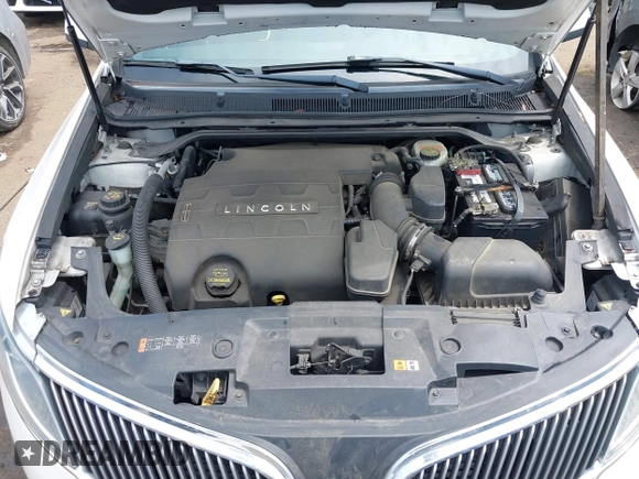 2013 Lincoln MKS with VIN 1LNHL9DK6DG600928, listed as a IAAI auction lot 42502424 with 194,015 mi miles and . Bid and sale history available at DreamBid. Image 10.
