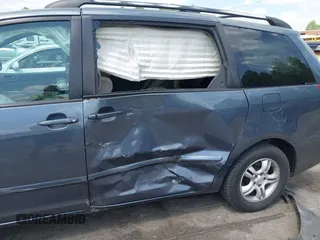 2009 Toyota Sienna CE with VIN 5TDZK23C89S277864, listed as a IAAI auction lot 42086182 with 223,870 mi miles and . Bid and sale history available at DreamBid. Image 14.