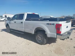 2019 Ford Super Duty F-250 SRW XL with VIN 1FT7W2B66KEC99879, listed as a IAAI auction lot 41675686 with 137,887 mi miles. Bid and sale history available at carsss.com. Image 3.