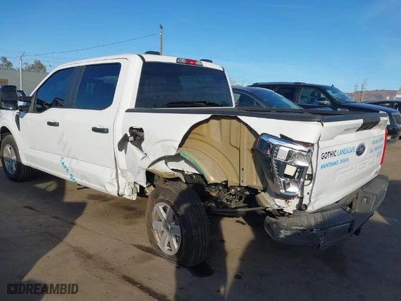 2023 Ford F-150 XL with VIN 1FTEW1CP5PKG21641, listed as a IAAI auction lot 41395265 with 9,076 mi miles. Bid and sale history available at carsss.com. Image 3.