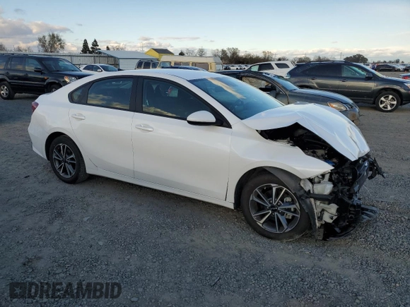2022 Kia Forte LXS with VIN 3KPF24AD1NE452874, listed as a Copart auction lot 48189465 with 30,373 mi miles and Salvage Title. Bid and sale history available at carsss.com. Image 4.