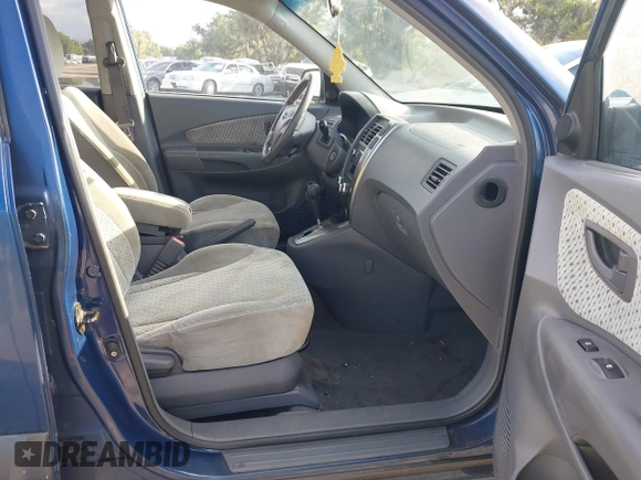 2005 Hyundai Tucson GLS with VIN KM8JN72D25U062364, listed as a IAAI auction lot 42247915 with 214,068 mi miles and . Bid and sale history available at DreamBid. Image 5.