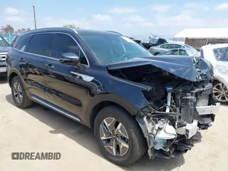 2023 Kia Sorento EX z VIN KNDRH4LG4P5142204, wystawiony jako IAAI lot #42124600 z przebiegiem 76 357 mil mil oraz . Historia ofert i sprzedaży dostępna na DreamBid. Obrazek 1.