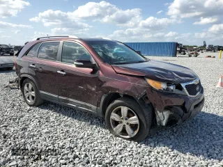 2012 Kia Sorento EX с VIN 5XYKU3A69CG248327, выставлен на аукционе Copart как лот 52068555 с пробегом 197 536 миль миль и Списание • Salvage title. История ставок и продаж доступна на DreamBid. Изображение 4.