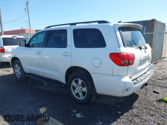 2013 Toyota Sequoia SR5 with VIN 5TDBY5G10DS082330, listed as a IAAI auction lot 42044984 with 285,974 mi miles. Bid and sale history available at carsss.com. Image 14.