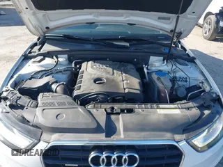 2015 Audi A4 Premium with VIN WAUBFAFL8FN019533, listed as a IAAI auction lot 41740420 with 97,724 mi miles. Bid and sale history available at carsss.com. Image 10.