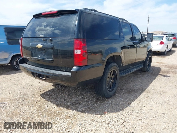 2007 Chevrolet Suburban LT with VIN 3GNGK26K07G156663, listed as a IAAI auction lot 42090632 with 278,818 mi miles and . Bid and sale history available at DreamBid. Image 4.