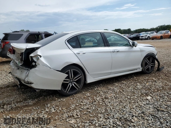 2017 Honda Accord Touring with VIN 1HGCR3F97HA042408, listed as a Copart auction lot 61937785 with 115,259 mi miles and Salvage title. Bid and sale history available at DreamBid. Image 3.