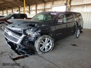 2017 Chevrolet Suburban Premier with VIN 1GNSCJKC8HR163863, listed as a Copart auction lot 78903514 with 142,212 mi miles and Salvage Title. Bid and sale history available at carsss.com. Image 1.