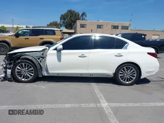 2018 Infiniti Q50 Sport z VIN JN1EV7AP2JM365370, wystawiony jako IAAI lot #42157933 z przebiegiem 61 054 mil mil oraz . Historia ofert i sprzedaży dostępna na DreamBid. Obrazek 15.