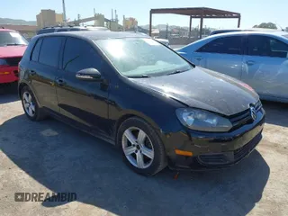 2012 Volkswagen Golf z VIN WVWDB71J3CW351594, wystawiony jako IAAI lot #42066691 z przebiegiem 148 576 mil mil oraz . Historia ofert i sprzedaży dostępna na DreamBid. Obrazek 1.