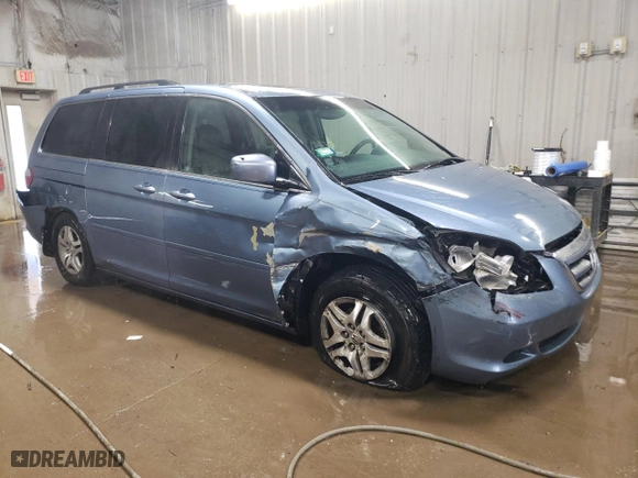 2005 Honda Odyssey EX-L with VIN 5FNRL38775B133803, listed as a Copart auction lot 51826685 with 141,867 mi miles and Salvage Title. Bid and sale history available at carsss.com. Image 4.