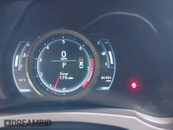 2014 Lexus IS 350 with VIN JTHBE1D2XE5008000, listed as a IAAI auction lot 42115992 with 86,984 mi miles and . Bid and sale history available at DreamBid. Image 16.