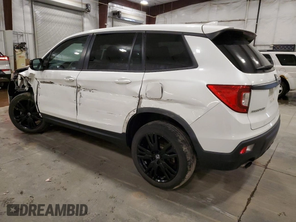 2021 Honda Passport Sport with VIN 5FNYF8H21MB030539, listed as a Copart auction lot 49633875 with 70,761 mi miles and Salvage Title. Bid and sale history available at carsss.com. Image 2.