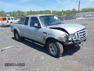 2011 Ford Ranger XL z VIN 1FTKR1EE3BPA81062, wystawiony jako IAAI lot #42082141 z przebiegiem 177 702 mil mil oraz . Historia ofert i sprzedaży dostępna na DreamBid. Obrazek 1.