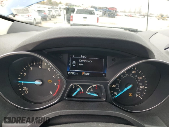 2017 Ford Escape SE with VIN 1FMCU0G99HUA25632, listed as a Copart auction lot 44786105 with 137,472 mi miles and Salvage Title. Bid and sale history available at DreamBid. Image 9.