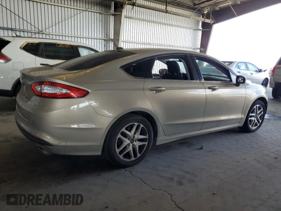 2015 Ford Fusion SE with VIN 3FA6P0H74FR129641, listed as a Copart auction lot 64927095 with 186,861 mi miles and Salvage title. Bid and sale history available at DreamBid. Image 3.
