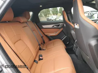 2024 Jaguar F-Pace R-Dynamic S с VIN SADCT2EX8RA732328, выставлен на аукционе Copart как лот 50582225 с пробегом 13 394 миль миль и Списание • Salvage title. История ставок и продаж доступна на DreamBid. Изображение 12.