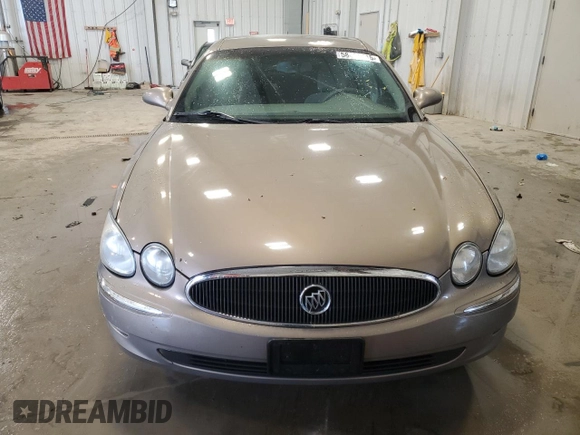 2007 Buick LaCrosse CX with VIN 2G4WC582171217815, listed as a Copart auction lot 58481415 with 194,432 mi miles and Non repairable. Bid and sale history available at DreamBid. Image 5.
