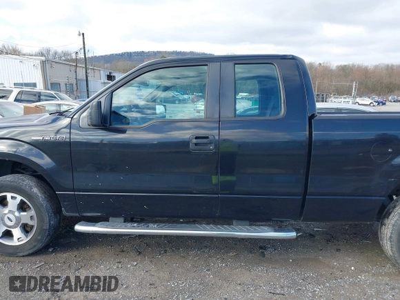 2010 Ford F-150 XL with VIN 1FTEX1CW2AFD49537, listed as a IAAI auction lot 41577517 with 242,153 mi miles. Bid and sale history available at carsss.com. Image 14.