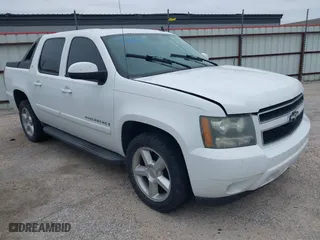 2007 Chevrolet Avalanche LT w/3LT with VIN 3GNEC12J17G298600, listed as a IAAI auction lot 41570793 with 142,714 mi miles. Bid and sale history available at carsss.com. Image 1.