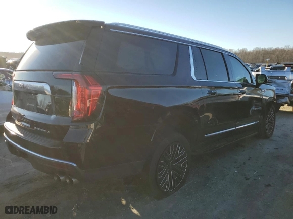 2021 GMC Yukon XL Denali with VIN 1GKS2JKL1MR290903, listed as a Copart auction lot 86250904 with 75,465 mi miles and Salvage Title. Bid and sale history available at carsss.com. Image 3.