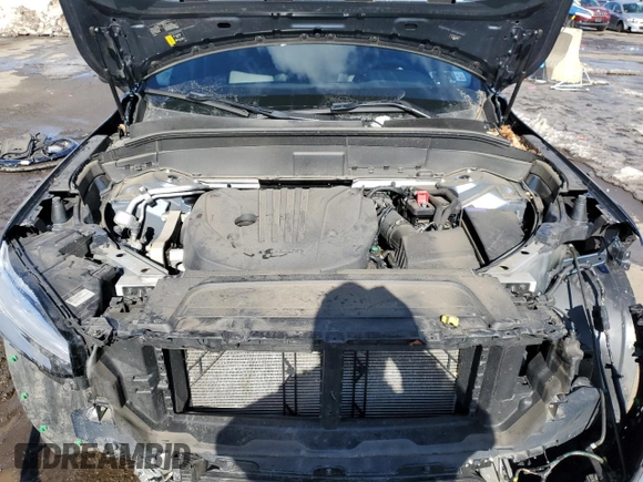 2023 Volvo XC90 Core with VIN YV4L12PV4P1955683, listed as a Copart auction lot 45292395 with 38,749 mi miles and Salvage Title. Bid and sale history available at DreamBid. Image 12.