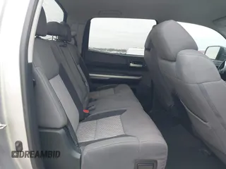 2016 Toyota Tundra SR5 z VIN 5TFDW5F12GX571892, wystawiony jako IAAI lot #41415290 z przebiegiem 190 505 mil mil oraz . Historia ofert i sprzedaży dostępna na DreamBid. Obrazek 8.