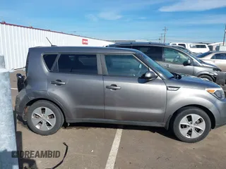 2016 Kia Soul with VIN KNDJN2A29G7341027, listed as a IAAI auction lot 41871793 with 104,098 mi miles. Bid and sale history available at carsss.com. Image 13.