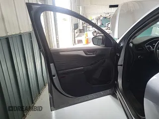 2022 Ford Escape SE z VIN 1FMCU9G60NUB41369, wystawiony jako IAAI lot #42858774 z przebiegiem 78 097 mil mil oraz . Historia ofert i sprzedaży dostępna na DreamBid. Obrazek 1.